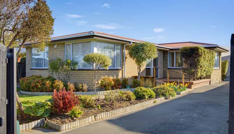 35 Woodgrove Avenue, North New Brighton