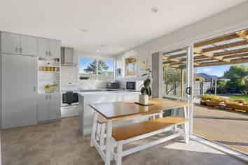 35 Woodgrove Avenue, North New Brighton