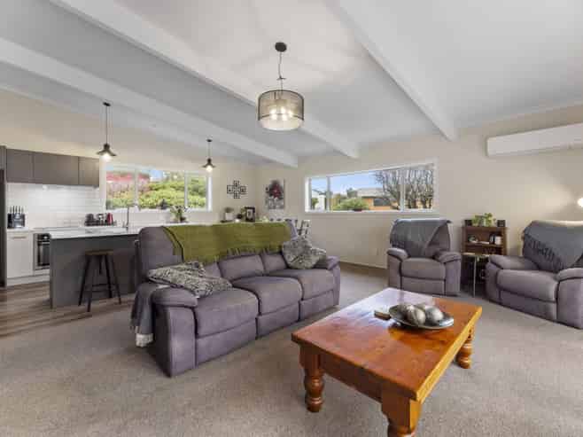 197 Highcliff Road, Shiel Hill