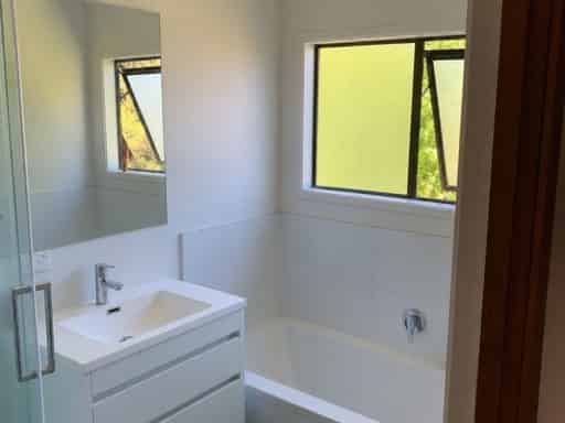 4/18A Neal Ave, Glenfield