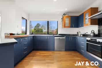 191 McNicol Road, Clevedon