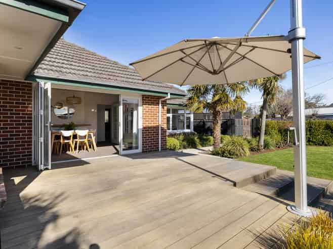 27 Barclay Place, Burwood