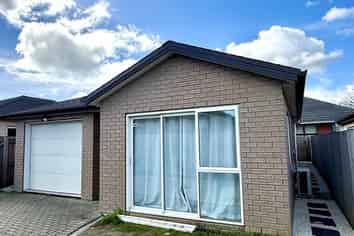 61B Settlement Road, Papakura