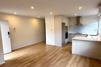 61B Settlement Road, Papakura