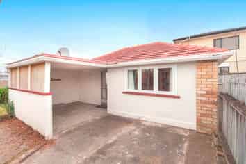 35A Archibald Road, Kelston