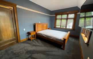 Room 2/43 Park Street, North Dunedin