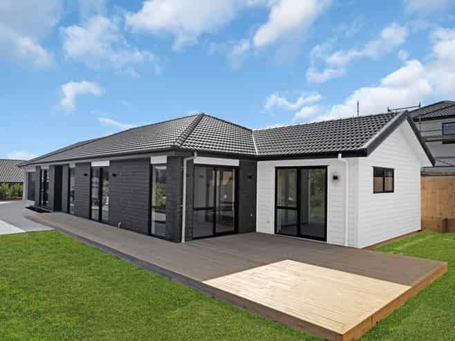 26 RONGOA MAORI WAY, Pukekohe