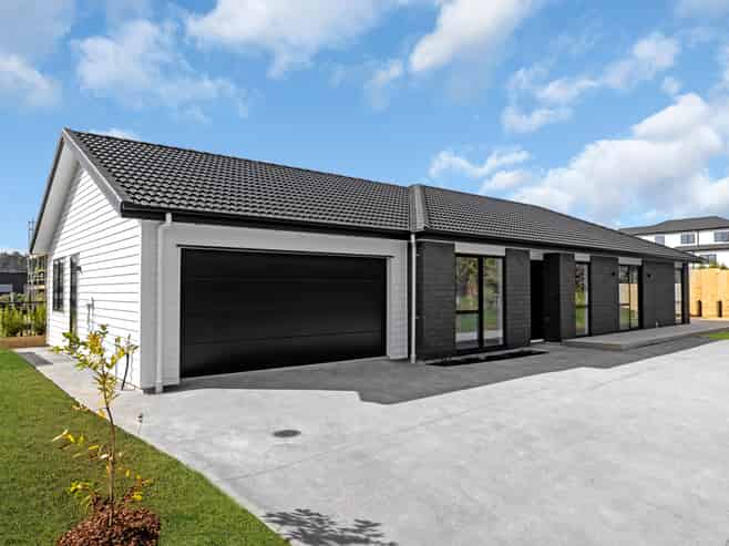 26 RONGOA MAORI WAY, Pukekohe