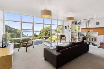 72A Sar Street, Wadestown