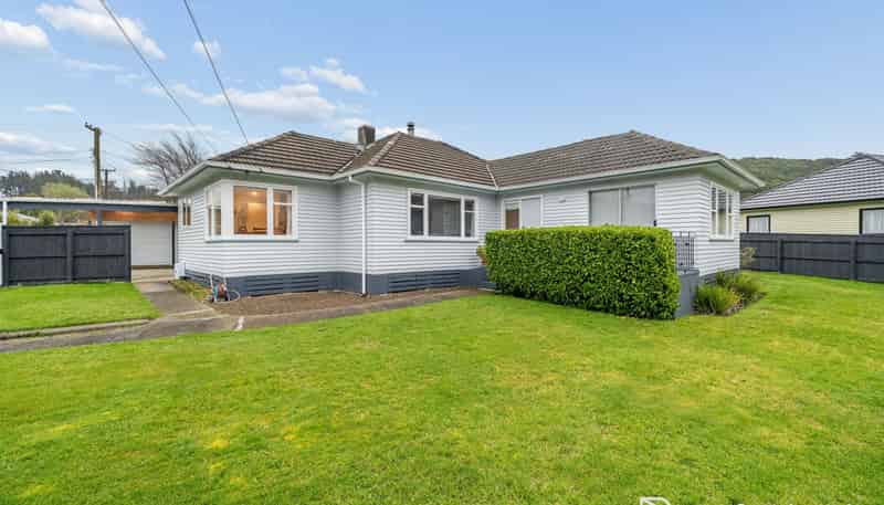 2 Short Street, Wainuiomata