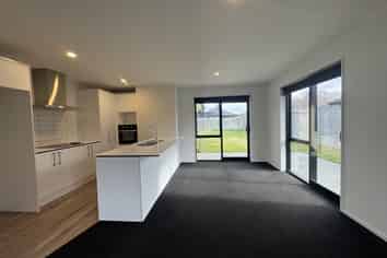 23 Minerva Crescent, Woodend