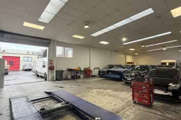 362sqm Clear-Span Warehouse | New Lynn