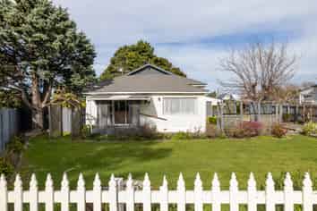 124 Fitzherbert Street, Featherston