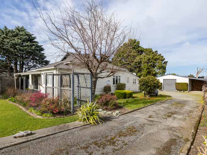 124 Fitzherbert Street, Featherston
