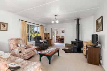 124 Fitzherbert Street, Featherston