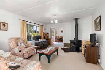 124 Fitzherbert Street, Featherston