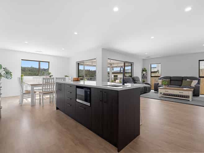 7 Ringi Lane, Orewa