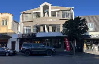 Own your own retail shop