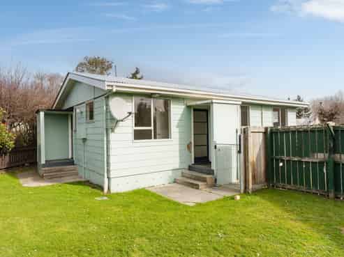13 Moore Street, Milton