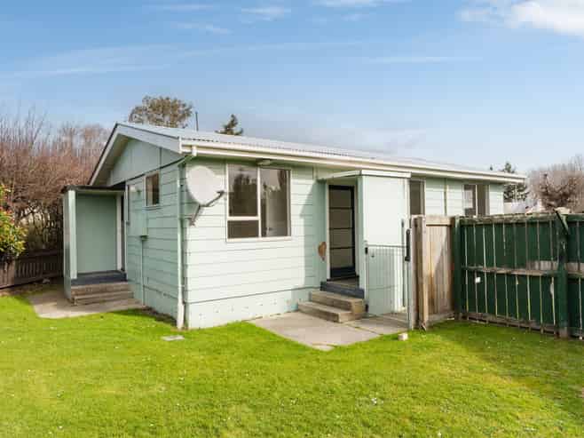 13 Moore Street, Milton