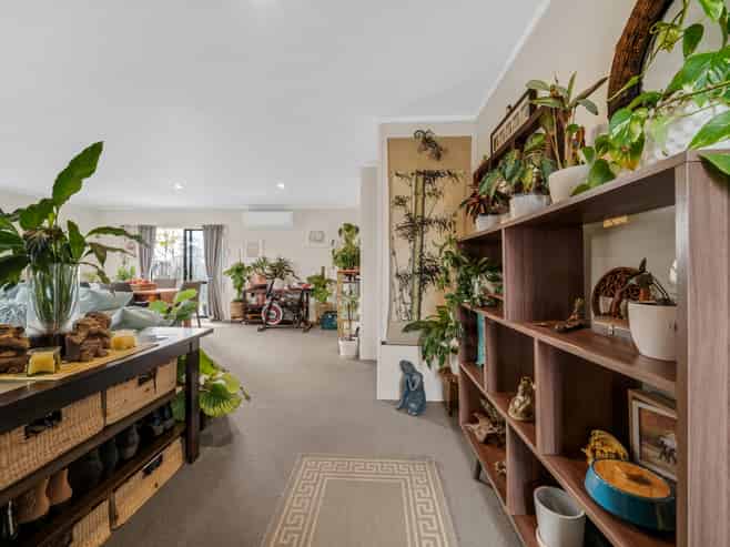 5B Chelmsley Ave, Henderson