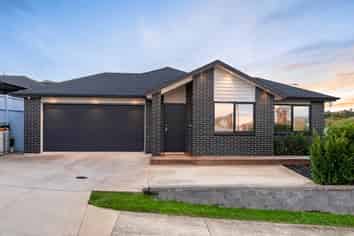 22 Kauri Gum Rise, Swanson