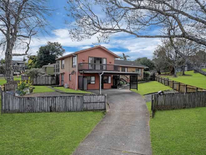 72 Kurnell Drive, Botany Downs