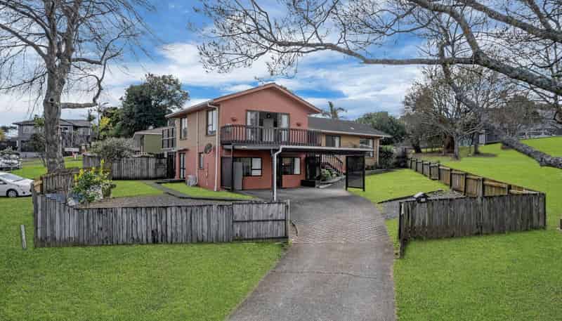 72 Kurnell Drive, Botany Downs
