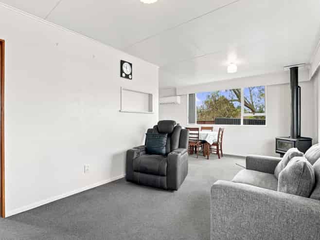 23A Sedcole Street, Pahiatua