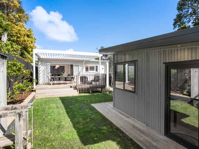 25 Warnock Street, Westmere