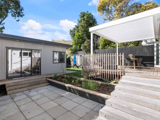 25 Warnock Street, Westmere