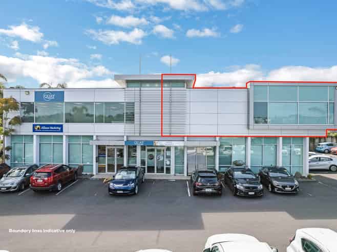 PREMIUM OFFICE - REFURBISHED, READY & PRICED T...