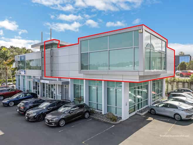 PREMIUM OFFICE - REFURBISHED, READY & PRICED T...