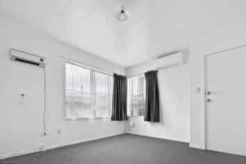 Hawkes Bay - Address withheld