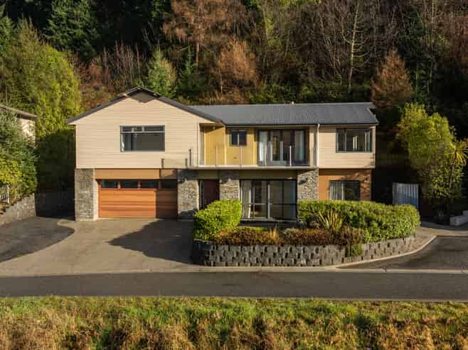 3 Annes Way, Hylton Heights, Queenstown