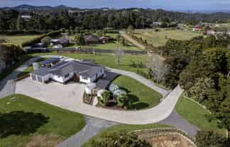 629E Owhiwa Road, Parua Bay