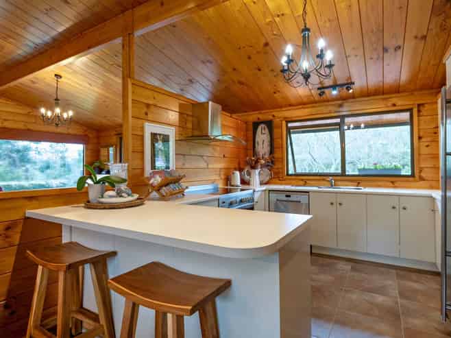 28 Butler Road, Poroporo