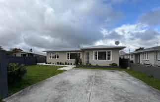 Manawatu / Whanganui - Address withheld