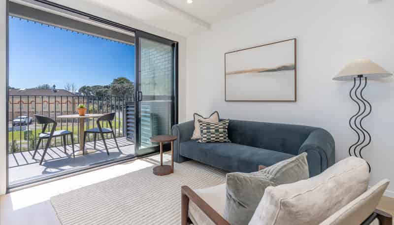 2a Te Ara Taurapa, Pt Chevalier, Auckland 1022, Point Chevalier