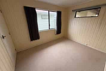 Manawatu / Whanganui - Address withheld