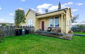 64 Tramway Road, Strathern