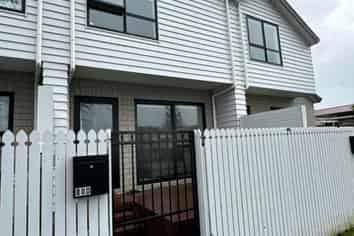 80D Grey Street, Onehunga
