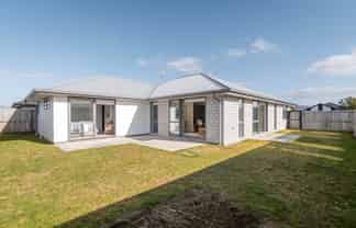 203 Te Okuroa Drive, Papamoa