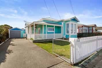 363 Jackson Street, Petone