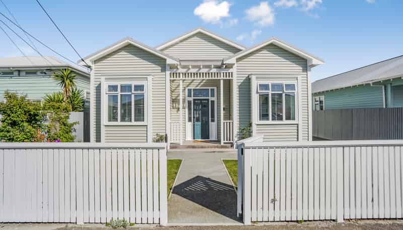 12 Huia Street, Petone