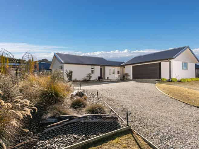61 Timsfield Drive, Lake Hawea