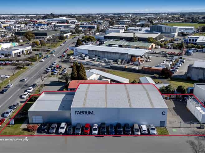 Standout Hornby Warehouse