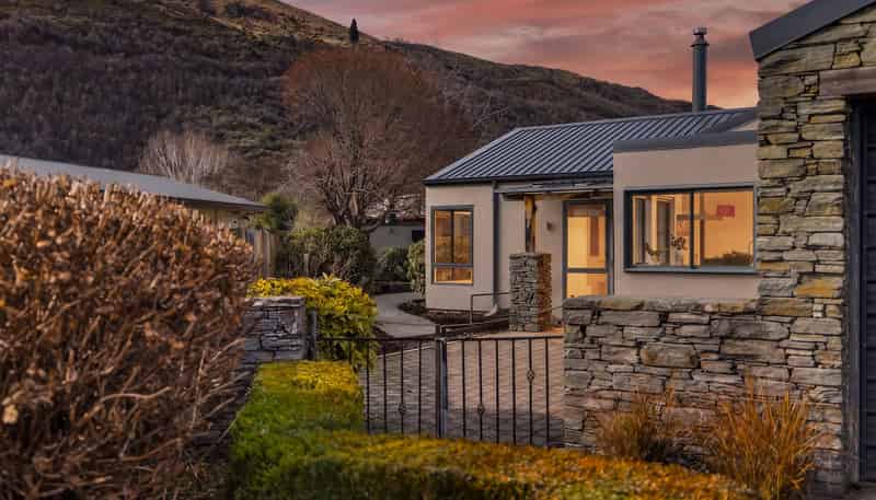 11 Elva Dawson Place, Arrowtown