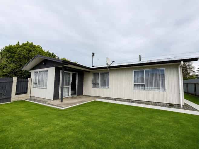 17 Kirkcaldy Cres, Flaxmere