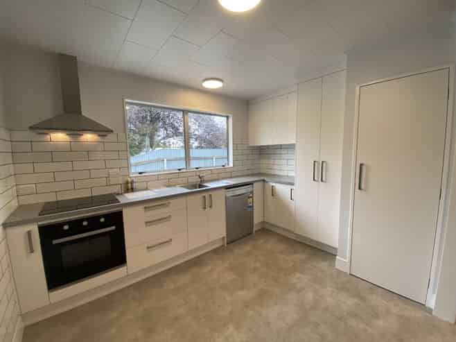 17 Kirkcaldy Cres, Flaxmere